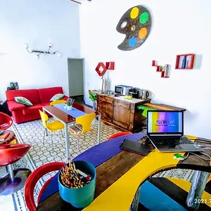 Bed & Breakfast Naif, Napels