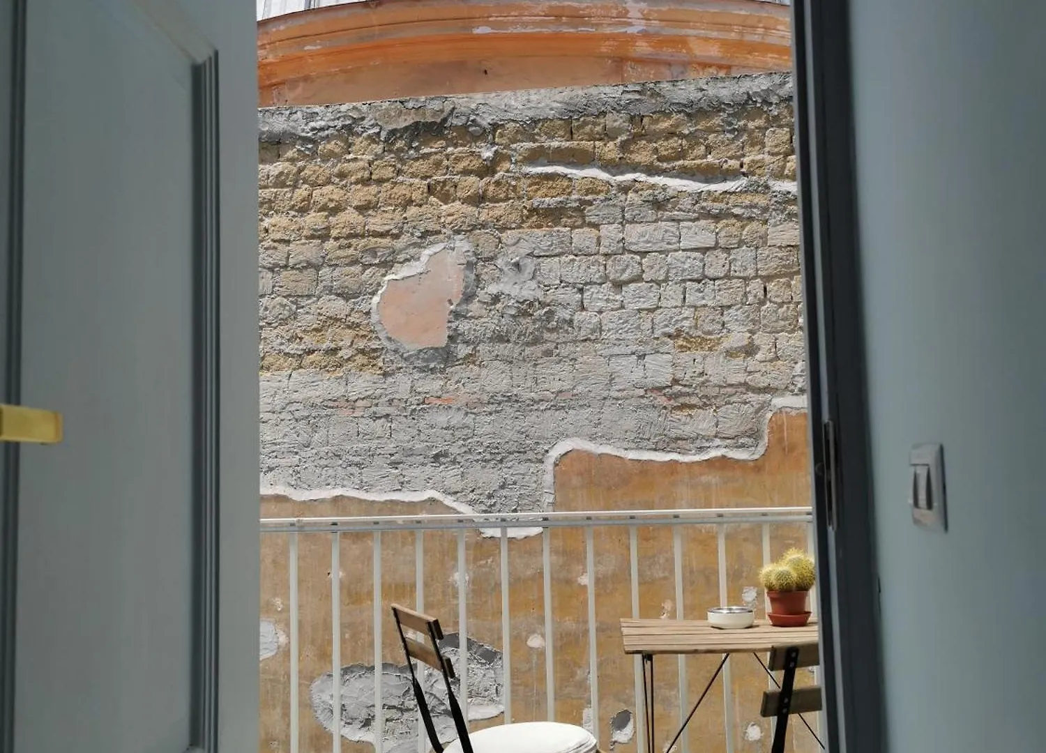 Domus Sibyllina, Galleria Umberto I Nápoles 3*,  Itália